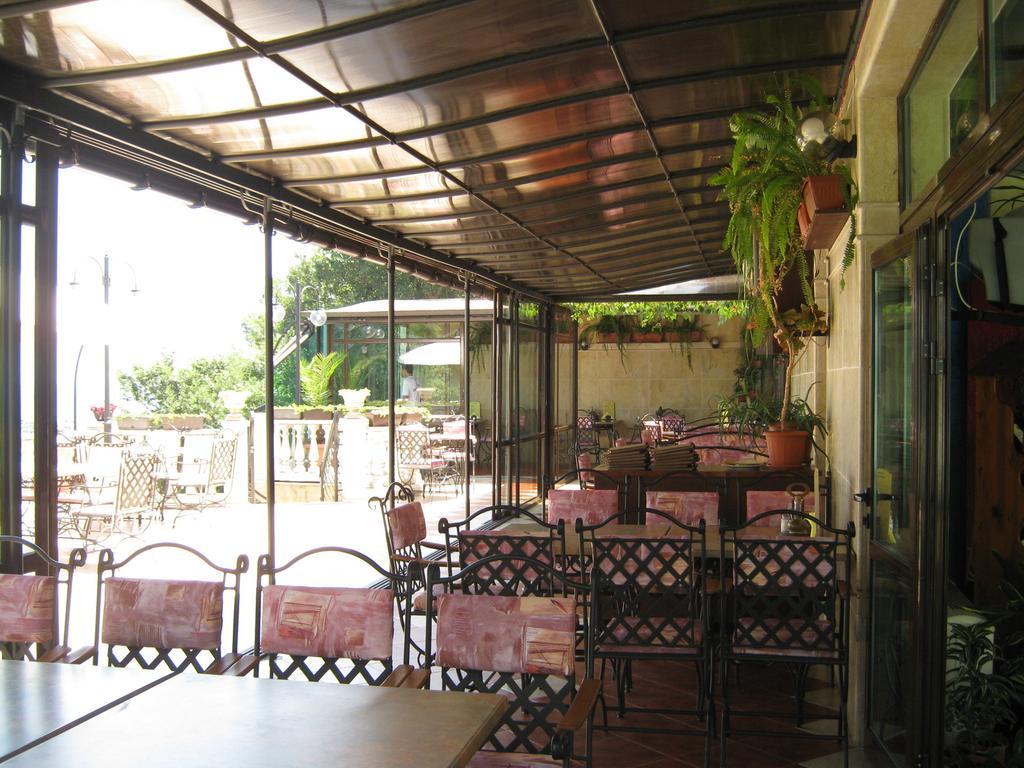 Hotel Continental Kiten  Exterior foto